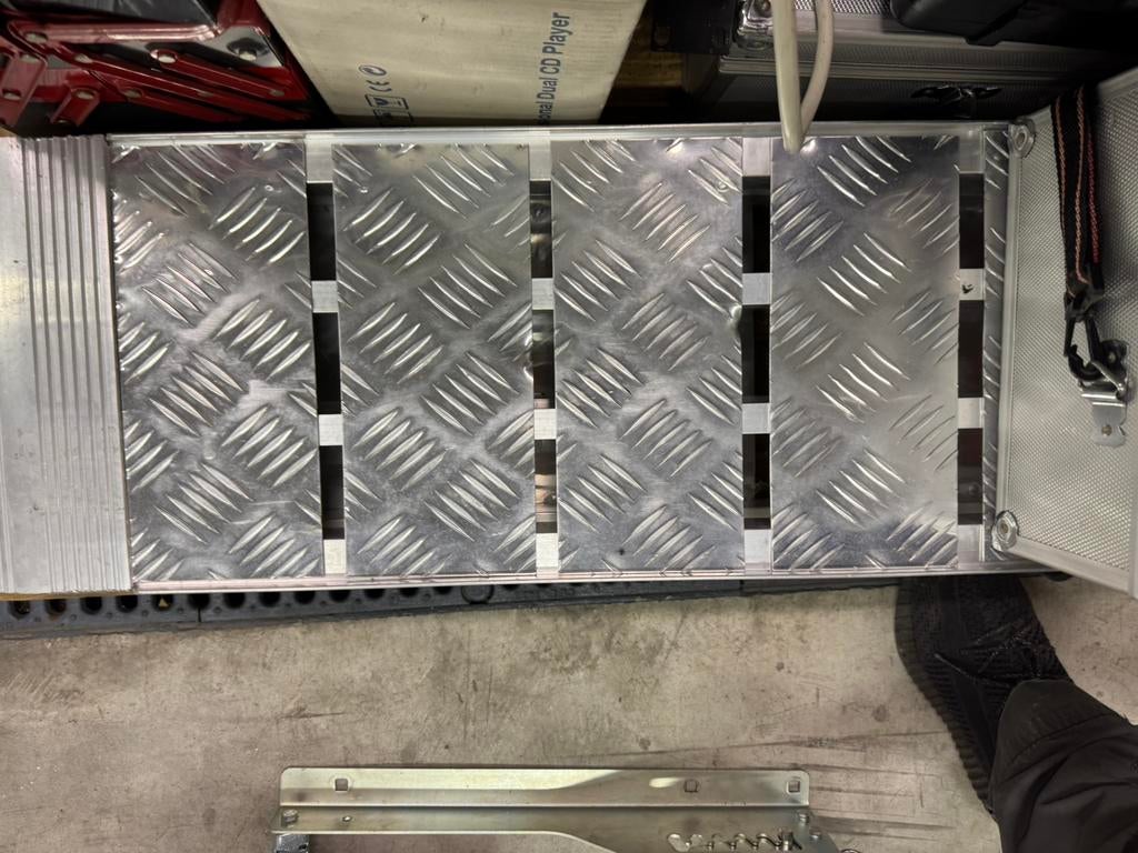 Rampe moto 600kg, Motos, Enlèvement, Comme neuf