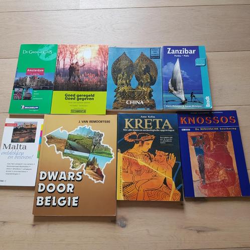 Huit livres très pratiques pour voyager en parfait état, fai, Livres, Guides touristiques, Neuf, Guide ou Livre de voyage, Europe