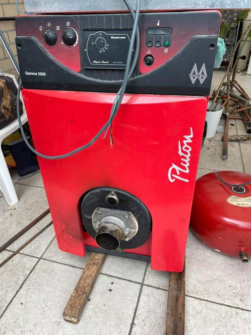 Chauffage ketel + bioler Mazout (Pluton Gamme 3000), Doe-het-zelf en Bouw, Chauffageketels en Boilers, Gebruikt, Boiler, 100 liter of meer