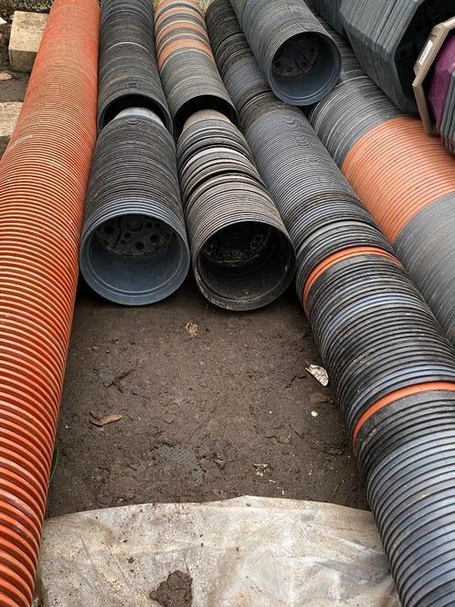 1000 stuks kweekpotten 2 liter, Tuin en Terras, Bloempotten, Zo goed als nieuw, Kunststof, Binnen, Balkon, Tuin, Minder dan 40 cm