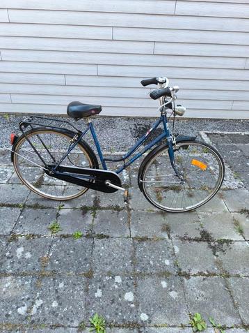 Damesfiets  beschikbaar voor biedingen