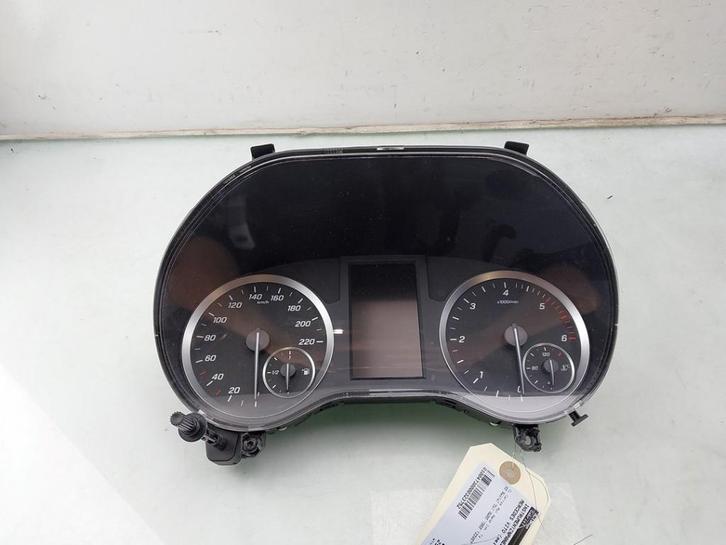 COCKPIT Vito (447.6) (01-2014/-) (|A4479009617|A4479004823|), Auto-onderdelen, Dashboard en Schakelaars, Mercedes-Benz, Gebruikt