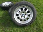 Jantes et pneus BMW 205/55/r16, Auto-onderdelen, Banden en Velgen, Ophalen, 16 inch, Band(en), 205 mm
