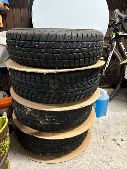 4 Winterbanden HANKOOK op stalen velg 185/65 R15, Auto diversen, Autosport-onderdelen, Gebruikt, Ophalen