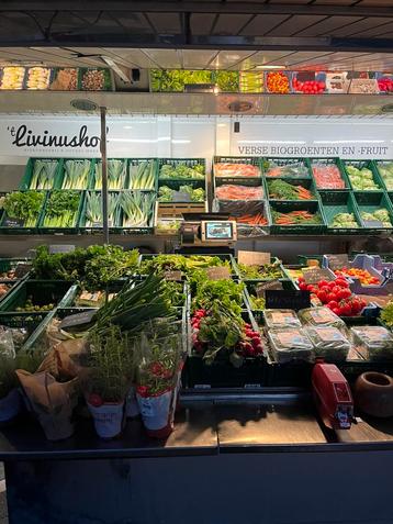 Verkoopwagen: oplegger 13,7m beschikbaar voor biedingen