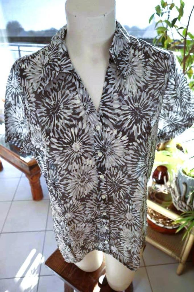 stijlvol natuurlijke grijs/zilver blouse, Kleding | Dames, Blouses en Tunieken, Gedragen, Maat 38/40 (M), Grijs, Ophalen of Verzenden