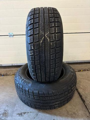 225-55-15 92H Michelin X M+S 330 - Set 30.46 beschikbaar voor biedingen