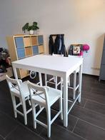 Table de bar Ikea avec 4 chaises hautes, Ophalen, Zo goed als nieuw