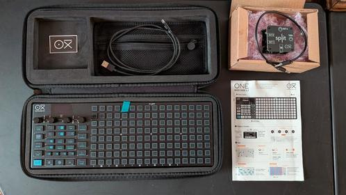 Oxi One Midi/CV Sequencer BLACK Edition + Split, Muziek en Instrumenten, Midi-apparatuur, Zo goed als nieuw, Ophalen of Verzenden