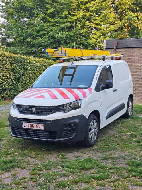 Peugout Partner 1.5 BlueHDi 131pK EAT8 Automaat+zwaailichten, Auto's, Bestelwagens en Lichte vracht, Particulier, ABS, Achteruitrijcamera