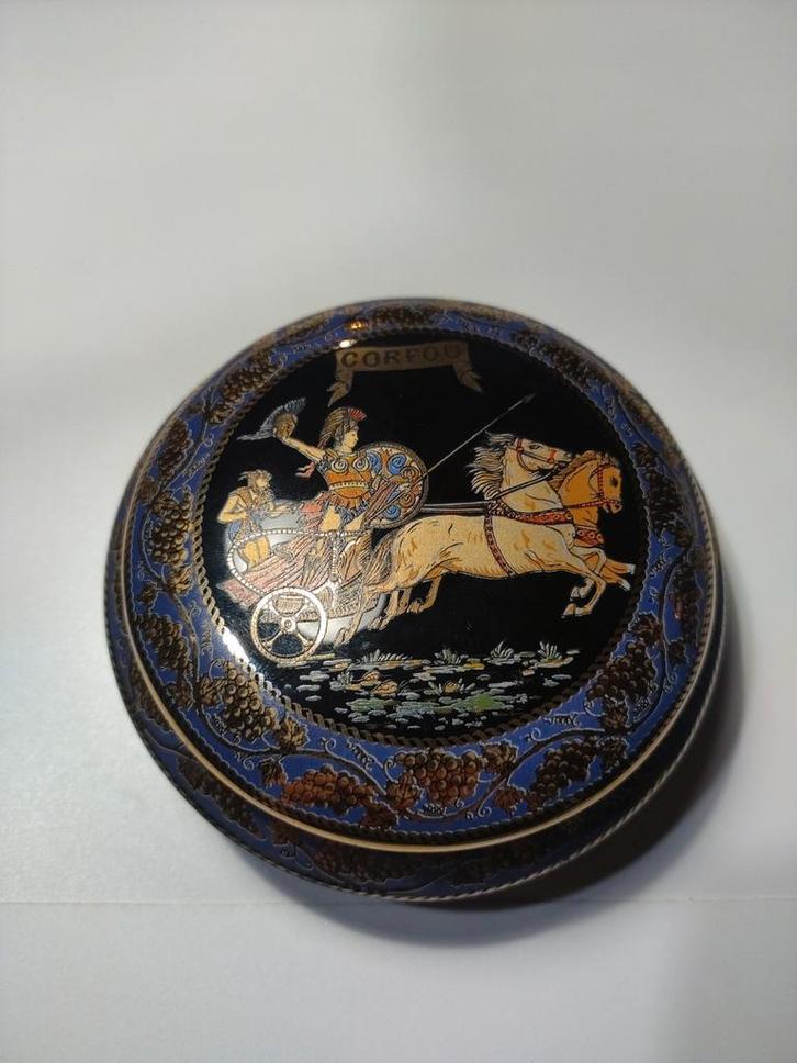 Juwelendoosje  Corfou belegd met 24karaat goud, Antiek en Kunst, Antiek | Servies los, Verzenden