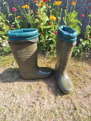 Laarzen met uitneembare wintersokken maat 43 beschikbaar voor biedingen
