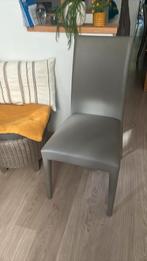 Chaise Callagaris cuir gris clair, Ophalen, Leer, Zo goed als nieuw, Moderne et confortable