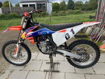 KTM 450 sxf beschikbaar voor biedingen