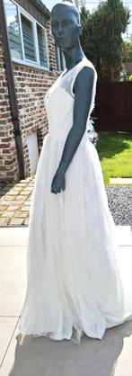 Lot de robes de cérémonie et robes de mariée NEUVES, Kleding | Dames, Trouwkleding en Trouwaccessoires, Ophalen, Nieuw, Overige kleuren