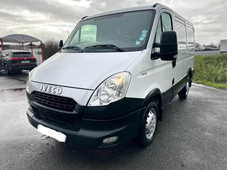 iveco 29L13  ……79.600 km …., Auto's, Bestelwagens en Lichte vracht, Particulier, ABS, Airbags, Boordcomputer, Centrale vergrendeling