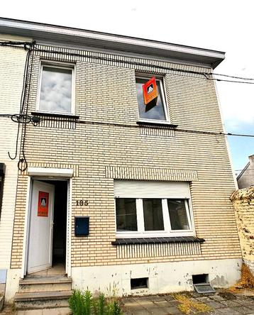 Maison 3 façades avec garage (accès via 2 rues)  beschikbaar voor biedingen