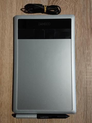 Tablette Graphique Wacom Bamboo CTH-470