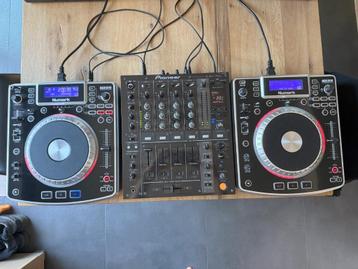 Pioneer DJM-700 en 2x Numark NDX800, Musique & Instruments, DJ sets & Platines, Enlèvement, Comme neuf, DJ-Set, Pioneer