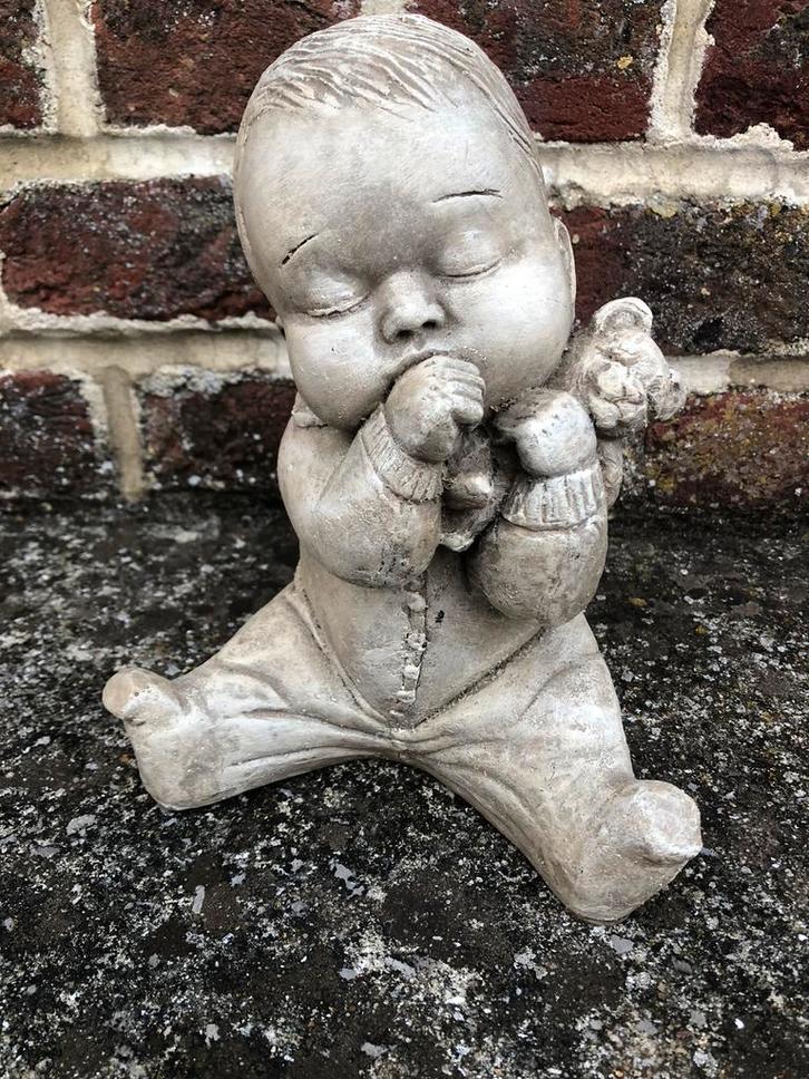 ROBERT BECKERS stenen sculptuur gesigneerd, Antiek en Kunst, Antiek | Keramiek en Aardewerk, Ophalen