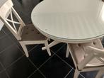 Table ronde blanche avec 3 chaises, Maison & Meubles, Tables | Tables à manger, Enlèvement