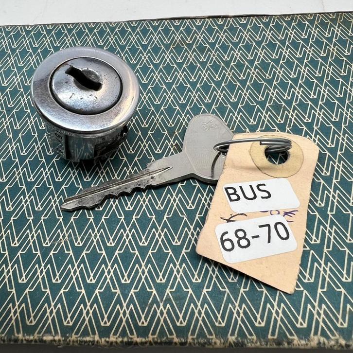 VW Erker Bus Contactslot 1968-1970 311905855 T2 T2a, Auto diversen, Auto-accessoires, Gebruikt, Ophalen of Verzenden