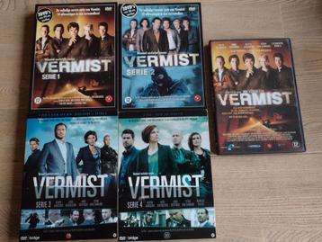 LOT: 4 DVD BOXEN VERMIST Serie 1+2+3+4 / gratis FILM VERMIST beschikbaar voor biedingen