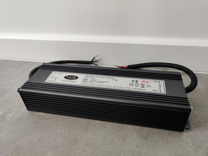 V3 Lighting RPS-24-150-TR-IP dimbare LED-transformator, Huis en Inrichting, Lampen | Spots, Nieuw, Led, Ophalen