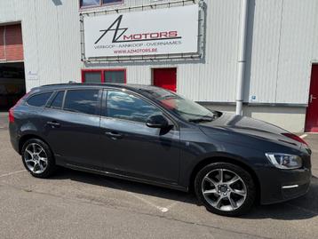 Volvo V60 T2 Geartronic Ocean Race Navi/Bluetth/2xPDC/LED beschikbaar voor biedingen