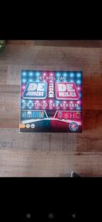 de jongens tegen de meisjes - de strijd der seksen, Ophalen of Verzenden, Zo goed als nieuw