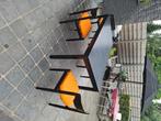 Tafel jaren 70 en 4 stoelen., Ophalen