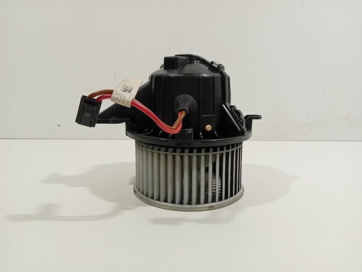 KACHEL VENTILATORMOTOR Mercedes-Benz Vito Tourer (447.7), Auto-onderdelen, Airco en Verwarming, Mercedes-Benz, Gebruikt