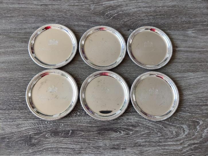 Set van 6 verzilverde onderzetters 'Bernard Massard', Huis en Inrichting, Woonaccessoires | Onderzetters, Gebruikt, Glas of Kopje