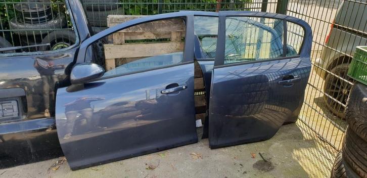 OPEL CORSA D PORTIEREN LV+ LA  CODE Z168, Auto-onderdelen, Carrosserie, Deur, Gebruikt, Ophalen of Verzenden