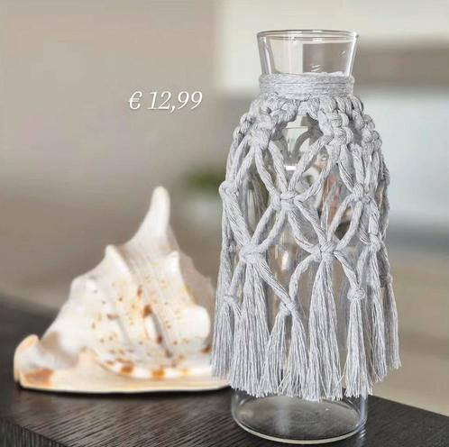Vaas afgewerkt met macramé, Huis en Inrichting, Woonaccessoires | Overige, Nieuw, Ophalen