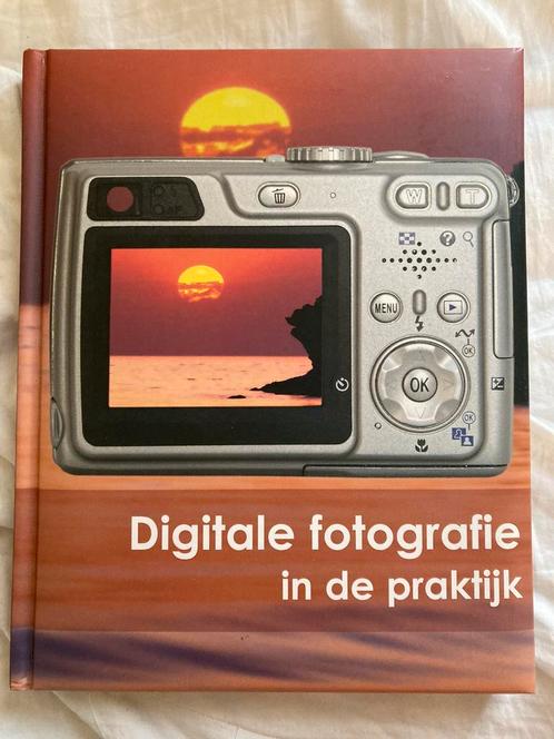 Digitale Fotografie in de praktijk, Livres, Art & Culture | Photographie & Design, Neuf, Enlèvement ou Envoi