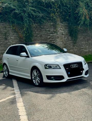 Audi s3 8PA Sportback | Akrapovic | Magnetic Ride | Manuel, Autos, Cuir, Achat, Boîte manuelle, Toit ouvrant