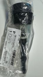 Deksel oliefilterhuis Mercedes A 651 180 01 38, Neuf, -, Origine de la pièce connue, -