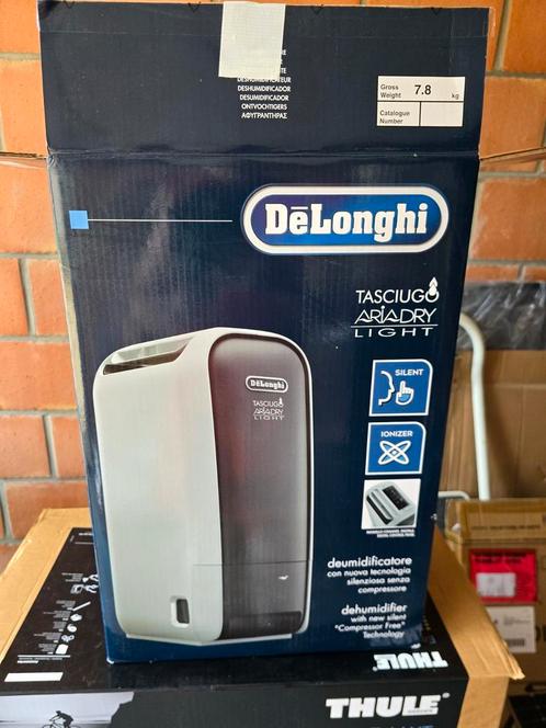 Delonghi DNS65 Tasciugo AriaDry Light Dehumidifier, Elektronische apparatuur, Luchtbehandelingsapparatuur, Nieuw, Ophalen
