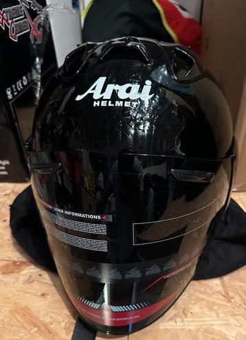 Casque Arai beschikbaar voor biedingen