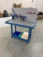 Degelijk houten werkbankje met materiaal, Kinderen en Baby's, Ophalen, Gebruikt