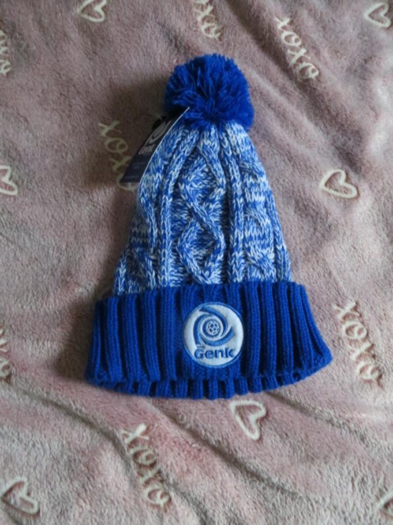 Muts KRC Genk - Nieuw - Racing Genk - voetbal, Sport en Fitness, Ophalen of Verzenden, Nieuw, Overige typen