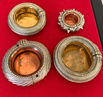 4 Anciens Bracelets d'Esclavage Transformés en Cendriers, Enlèvement ou Envoi, Cuivre