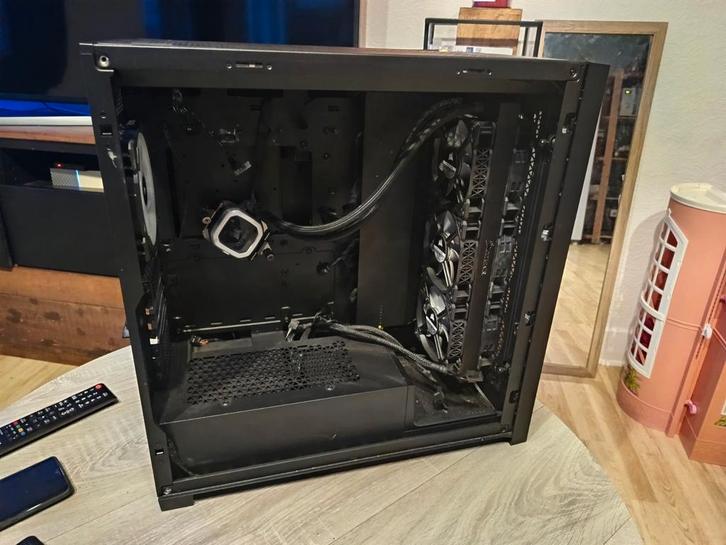 Corsair D5000 + hoesje zie foto's, Computers en Software, Computerbehuizingen, Ophalen