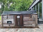 Jacuzzi, koopje, Ophalen, Gebruikt, Afdekzeil, Vast