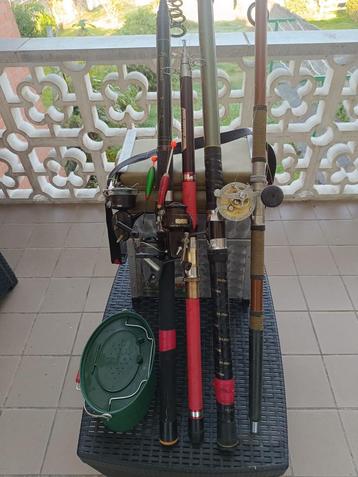 Ensemble de pêche  beschikbaar voor biedingen