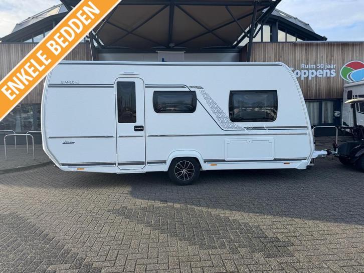 Fendt Bianco Activ 465 SGE 2026 NIEUW BINNEN!, Caravans en Kamperen, Caravans, tot en met 2, 1250 - 1500 kg, Treinzit, Fendt, 2 aparte bedden