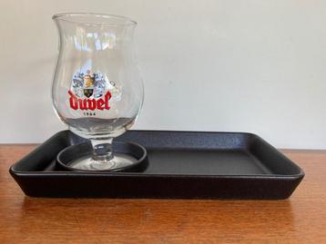 Duvel glas met Duvel apéro plate beschikbaar voor biedingen