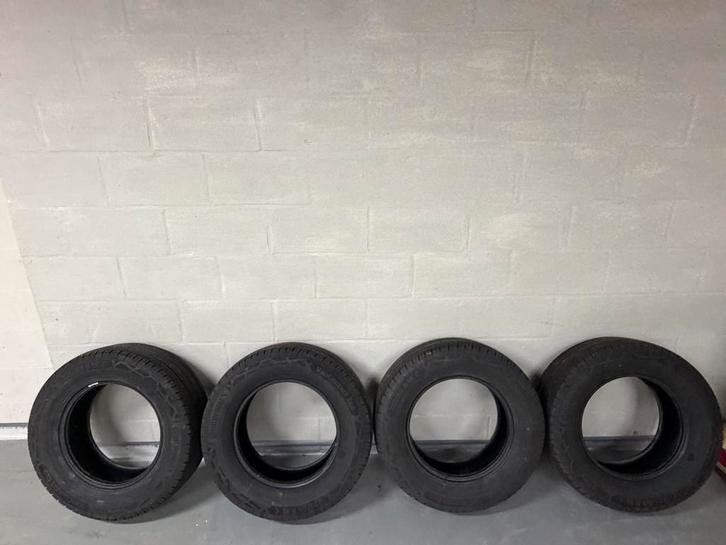 Continental Vancontact eco 235/65/16C Van/Camper **4XNIEUW**, Autos : Pièces & Accessoires, Pneus & Jantes, Jante(s), Pneus hiver