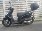 Honda vision 50cc, Fietsen en Brommers, Ophalen, Zo goed als nieuw